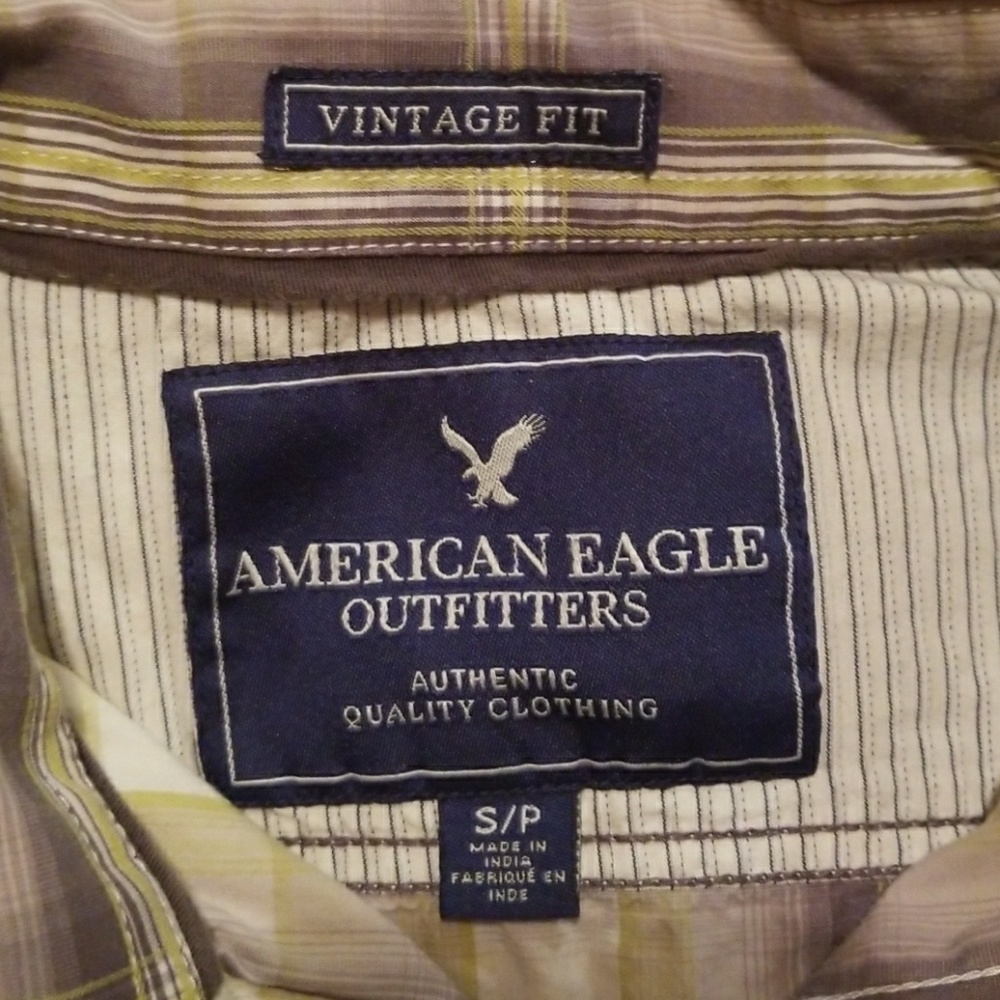American Eagle plaid button down shirts size S - Picture 3 of 3